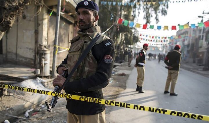 Police officer among 7 killed in gun attack in NW Pakistan
