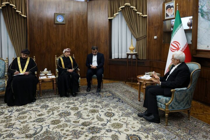 VP Aref calls for increasing Iran-Oman trade to $5 billion