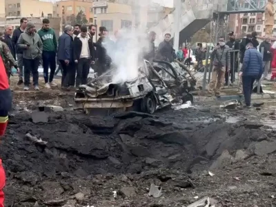 روز یازدهم حمله آمریکا و اسرائیل به ایران/ انفجار در فرودگاه کرمان و شیراز/ صدای انفجار شدید در نقاط مختلف تهران/ برخورد یک پرتابه به انباری در نزدیکی فرودگاه مشهد/ شهادت ۵ نفر در اتوبان شهید باقری تهران