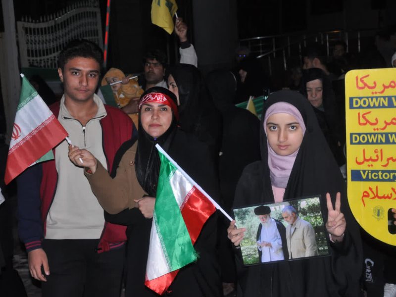 تصاویر/دانشجویان و اساتید پیام نور پای کار انقلاب ایستاده‌اند