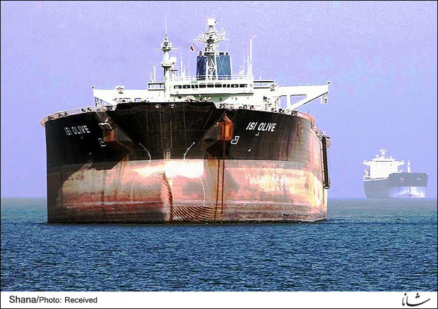 Iranian tanker arrives in Kharg in defiance of US blockade