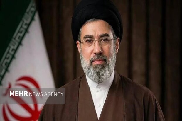 Leader urges for proper policies to increase Iran population
