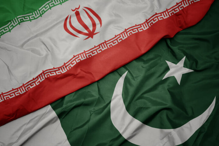 Pakistan’s interior minister in Tehran for talks