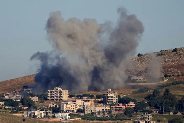 Israeli jets hit south Lebanon despite ceasefire