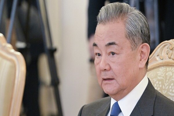China FM calls for keeping momentum of Iran-US talks