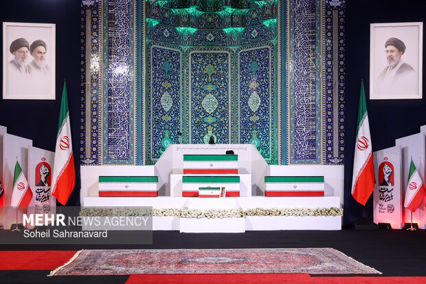 Funeral ceremonies for martyred Leader begin in Iran