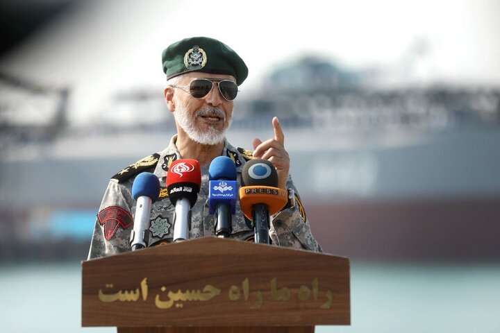 Iran indebts its military power to martyred Leader: Sayyari