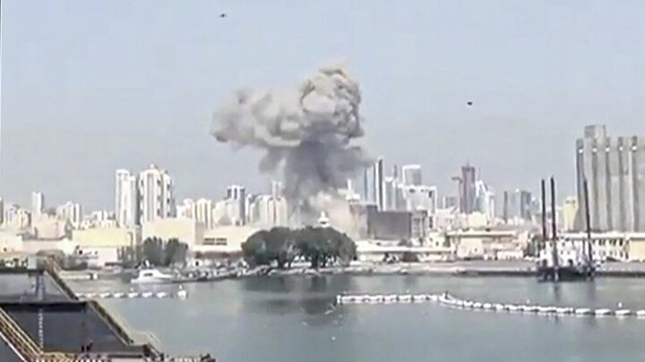 Sound of huge explosions reported in Kuwait, Bahrain
