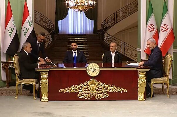 Tehran, Baghdad sign four cooperation documents