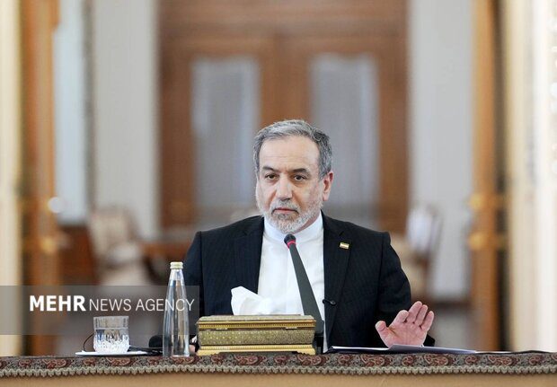 Araghchi mocks US ‘crushing’ economic operation claim