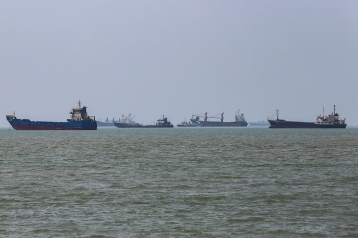 Tanker struck near Oman while transiting Hormuz: UKMTO