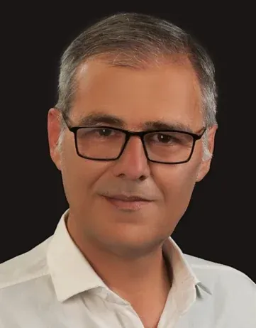 ناصر غلامی هوجقان؛ از خبرنگاری و امداد و نجات تا روابط عمومی و عکاسی