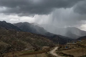 ورود سامانه بارشی به غرب کشور از چهارشنبه؛ کاهش دما در برخی استان‌ها