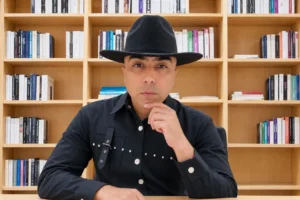 از پنهان شدن واژه تا آفرینش معنا